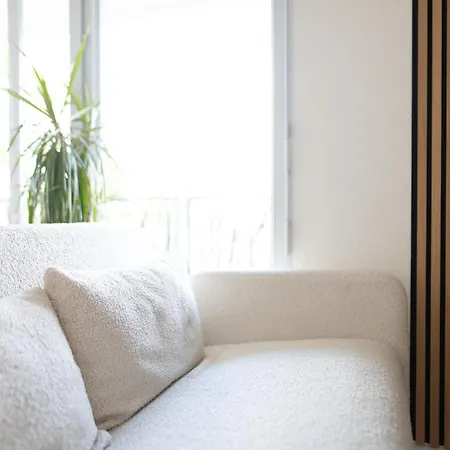 T2 Climatise - Ac - Terrasse Et Parking Prive - 5 Min Airport & Airbus Daire Toulouse